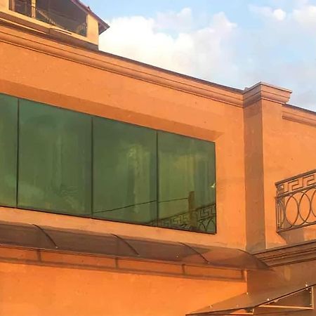 Bright Guesthouse In The Center Of Yerevan! Eksteriør billede